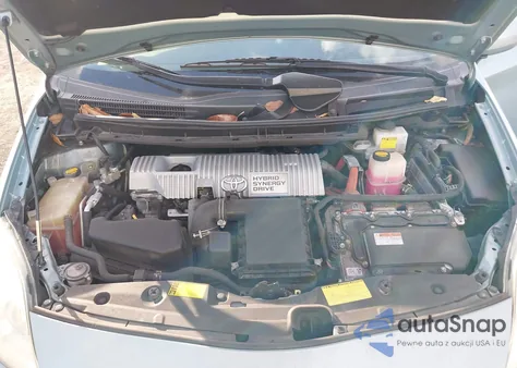 2013 Toyota Prius Three z USA, uszkodzony, nr VIN JTDKN3DU9D5698366